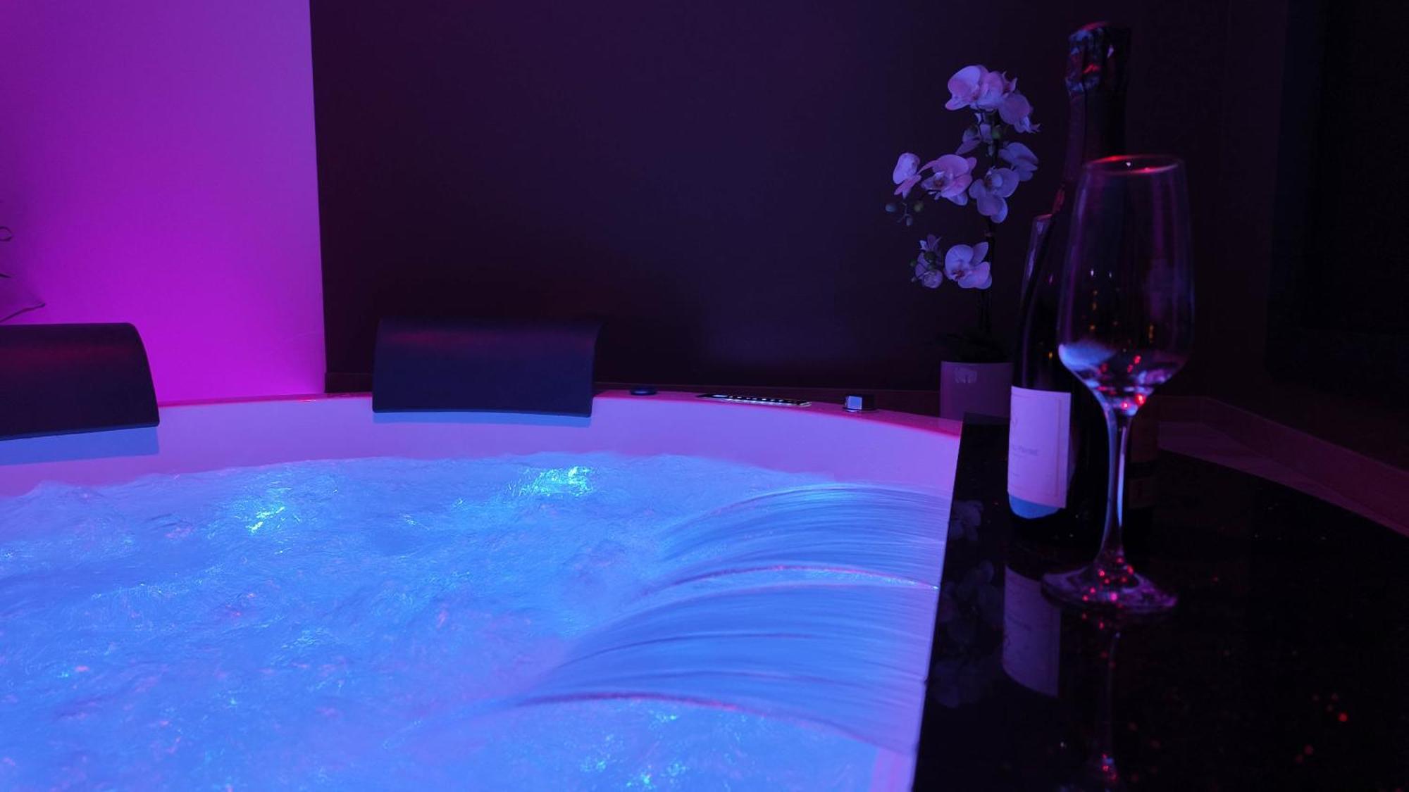 Les Suites Du Payre - Suite Romance Saint-Hilaire-de-Talmont 외부 사진